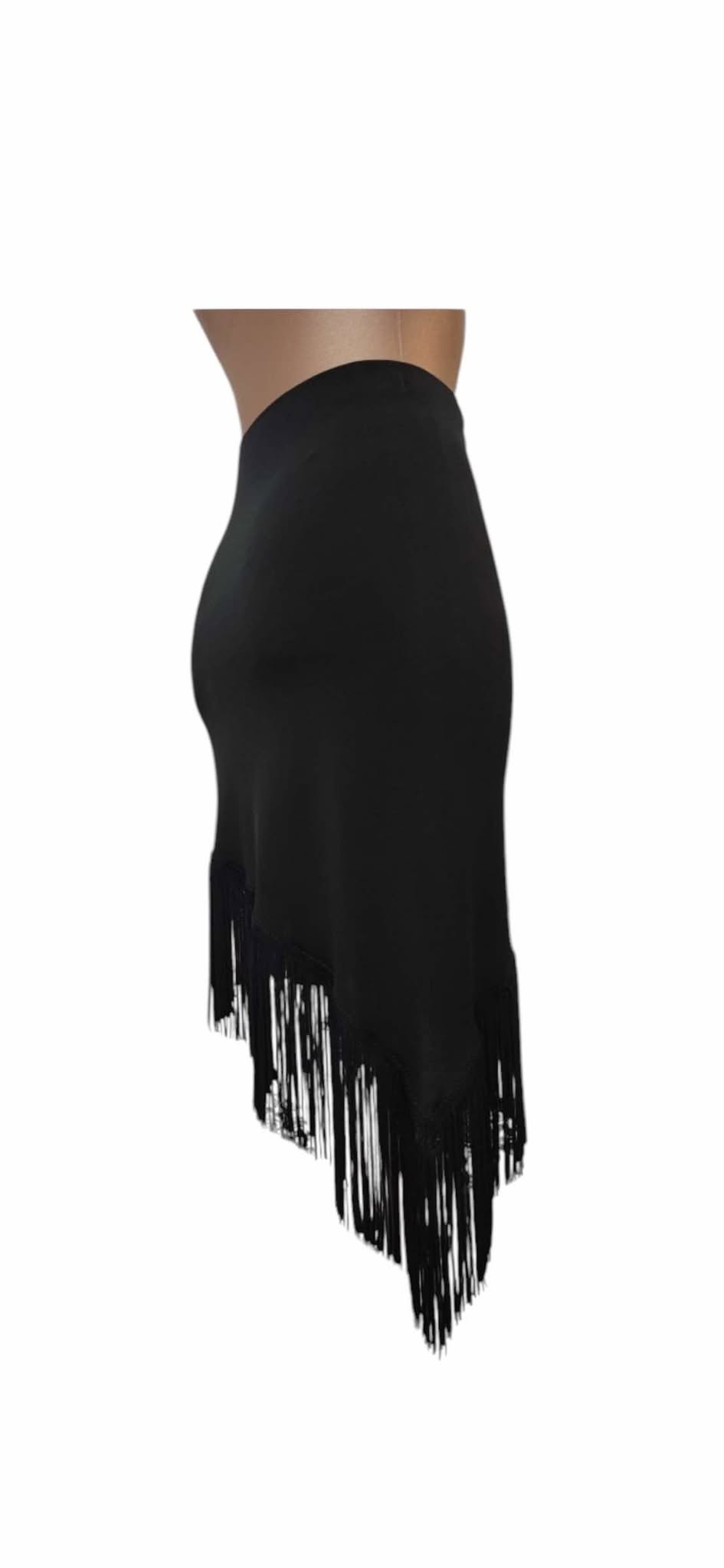 Latin skirt with fringes