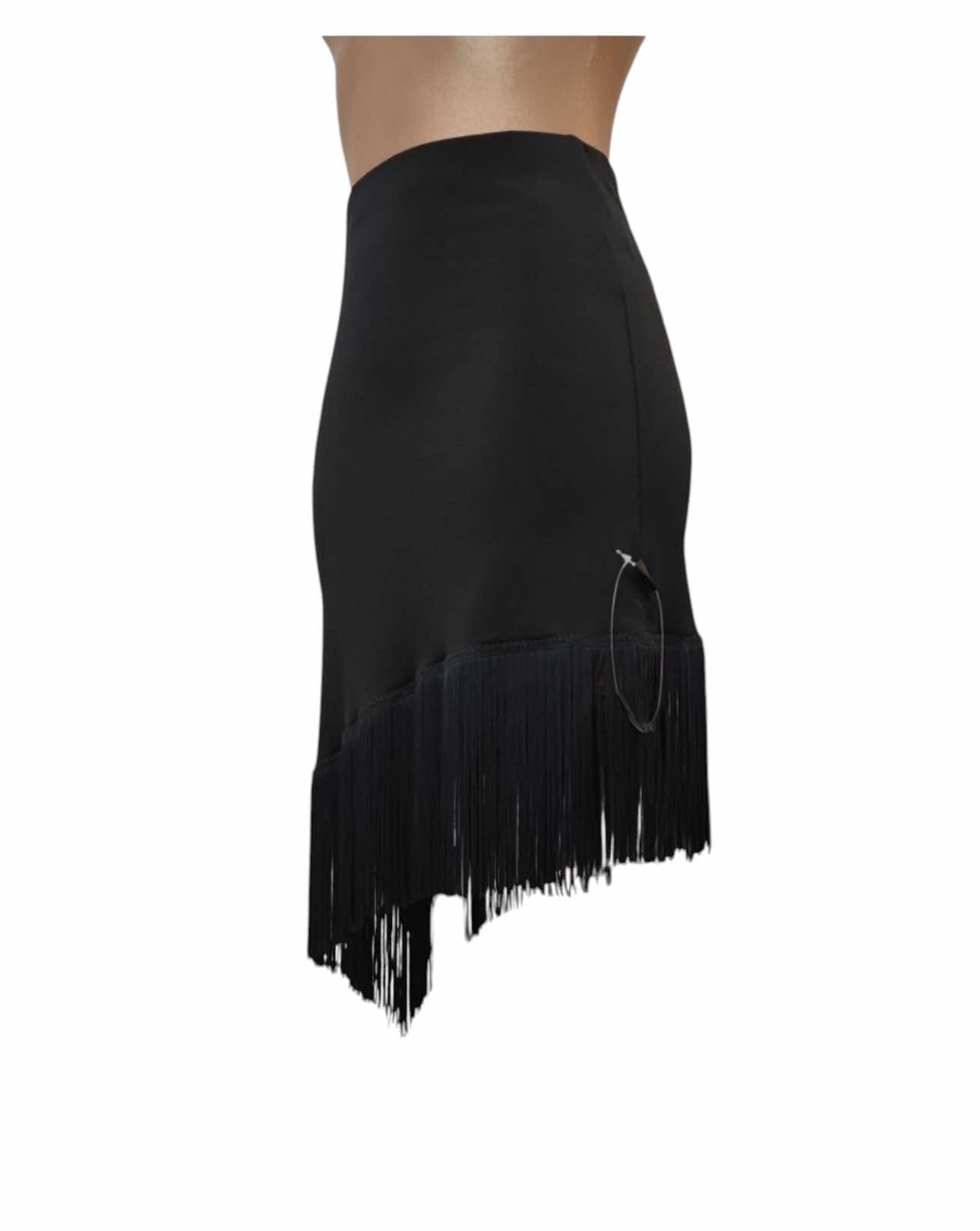 Latin skirt with fringes